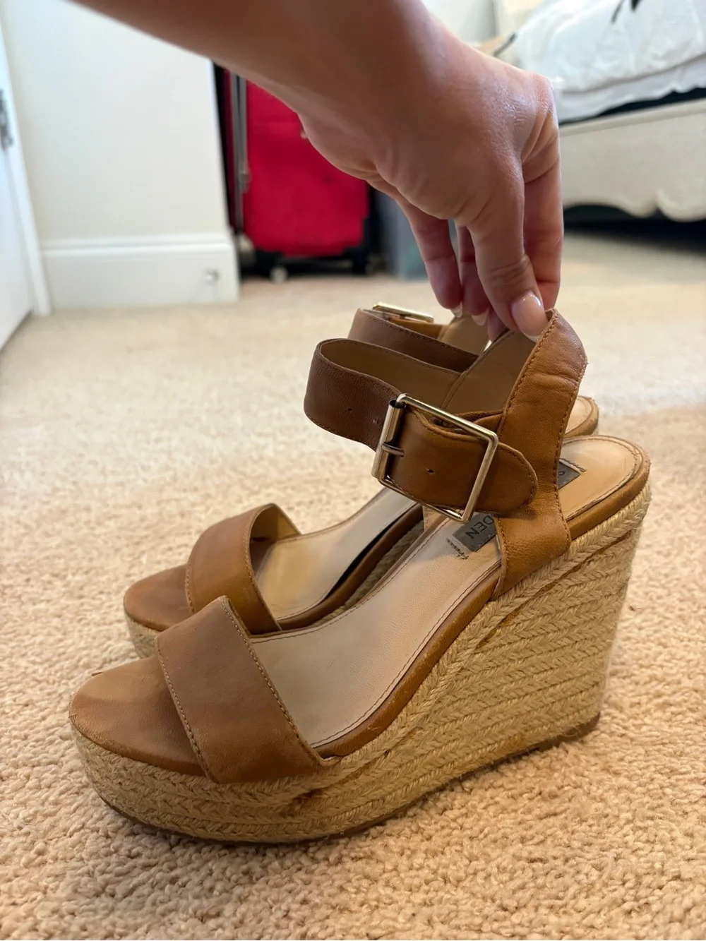 Steve Madden Tan Wedge Sandals